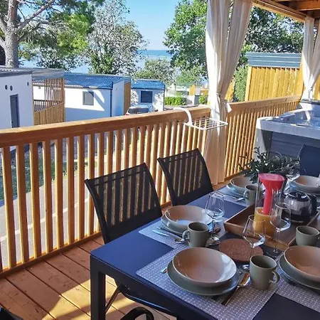 Mobile Kmz Apartment Selce