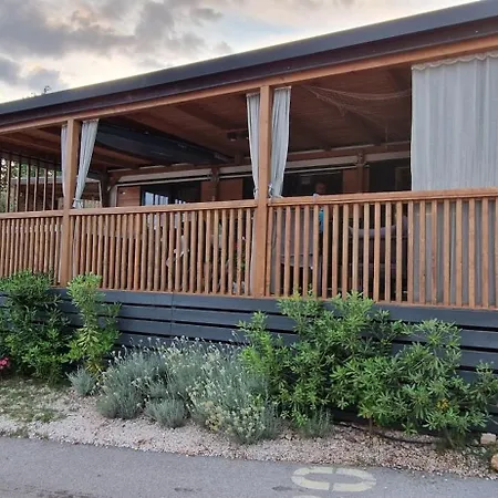 Mobile Kmz Apartment Selce